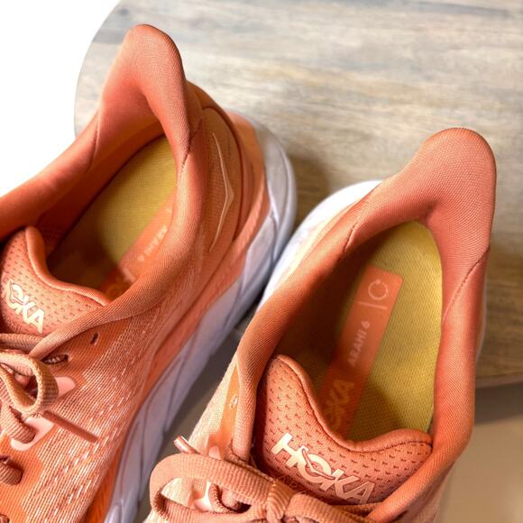 Hoka One One Arahi 6 Women’s Running Shoes Size 8 B Peach Orange Sneakers - Picture 6 of 9